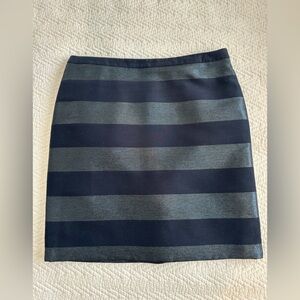 Tommy Hilfiger Pencil Skirt Blue Silver Metallic Striped Lined Size 10